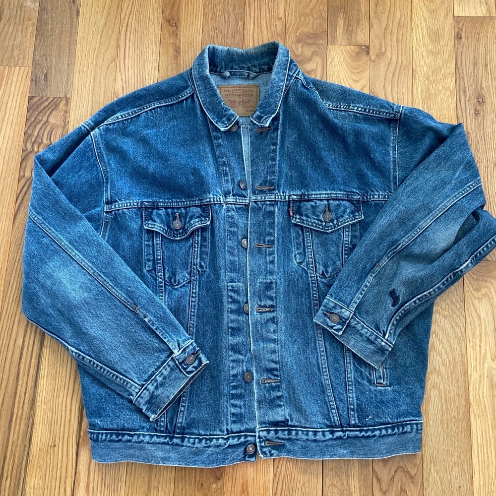 Vintage USA made genuine Levi trucker jacket